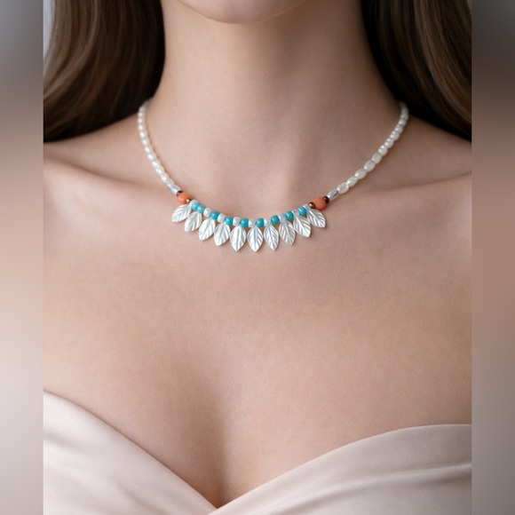 Vintage Jewelry - Vintage Shell Leaf Choker Necklace 80s-90s